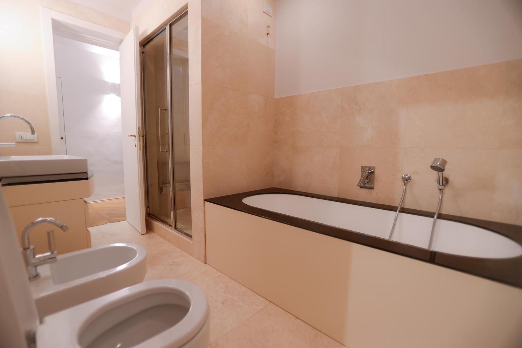 Ponte Vecchio - Partenope Luxury Apartamento *